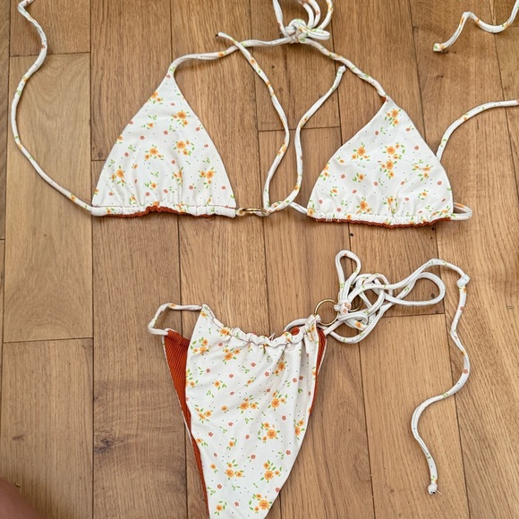 Chic Rust Bikini Set - Picture 3 of 3